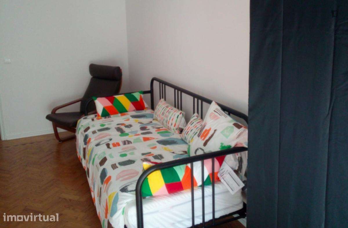 Quarto - localizado em Entrecampos Lisbon - Grande imagem: 3/12