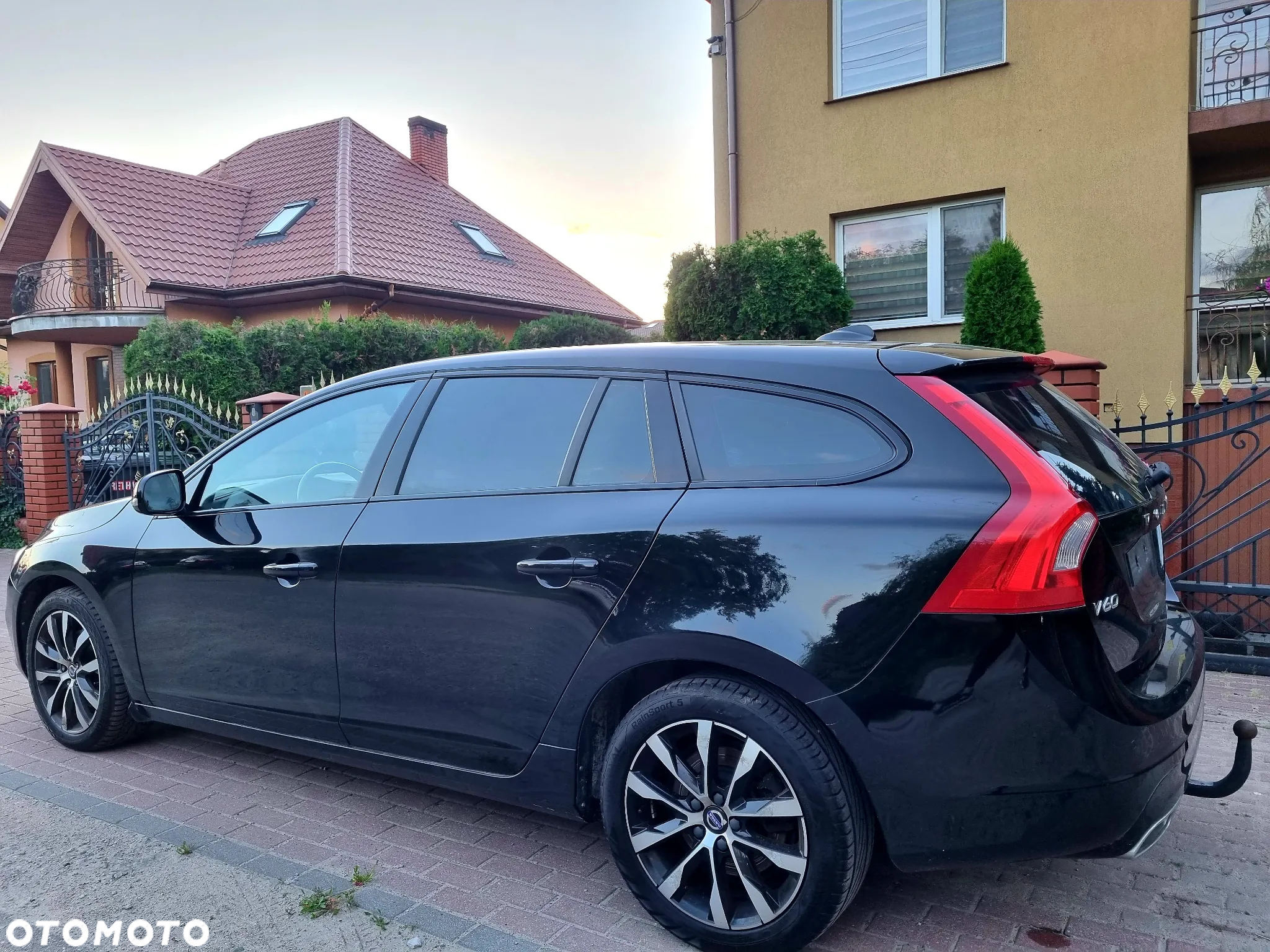 Volvo V60 D2 Drive-E Momentum - 15