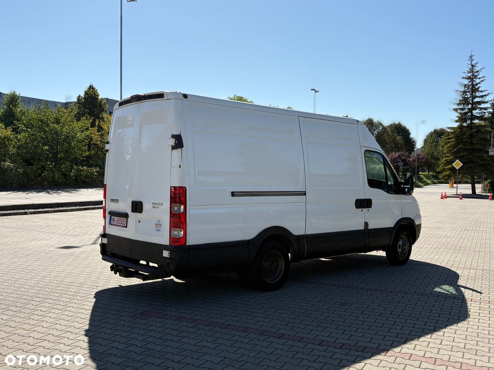 Iveco C35V - 10