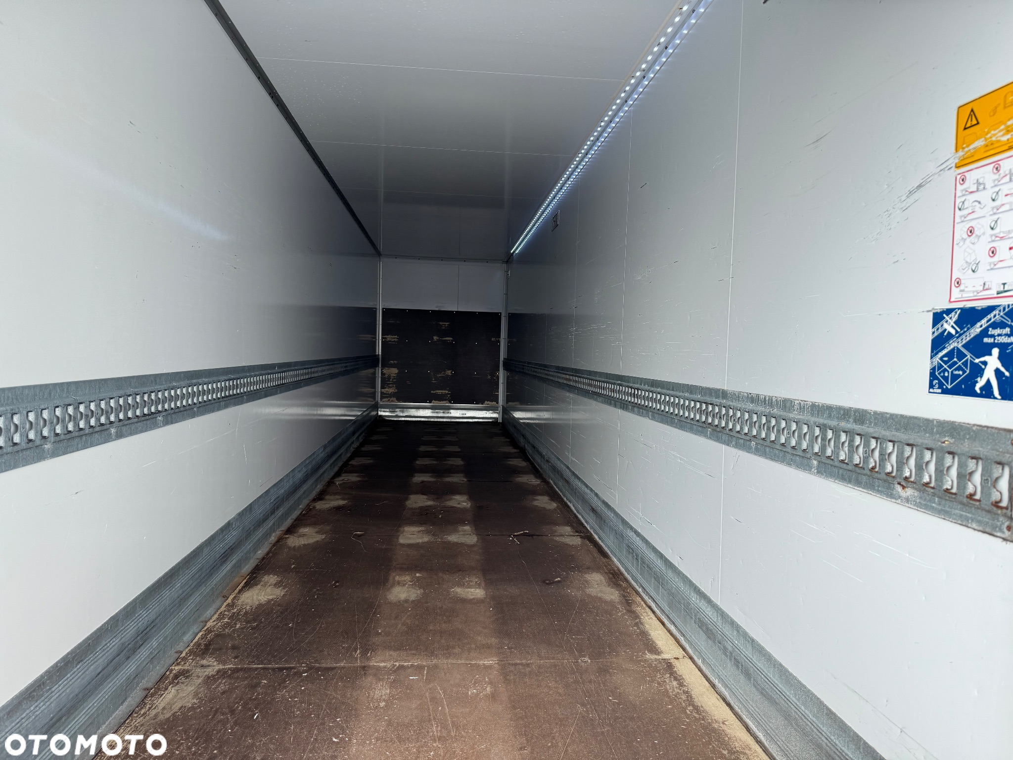 Mercedes-Benz Actros/Antos - 9