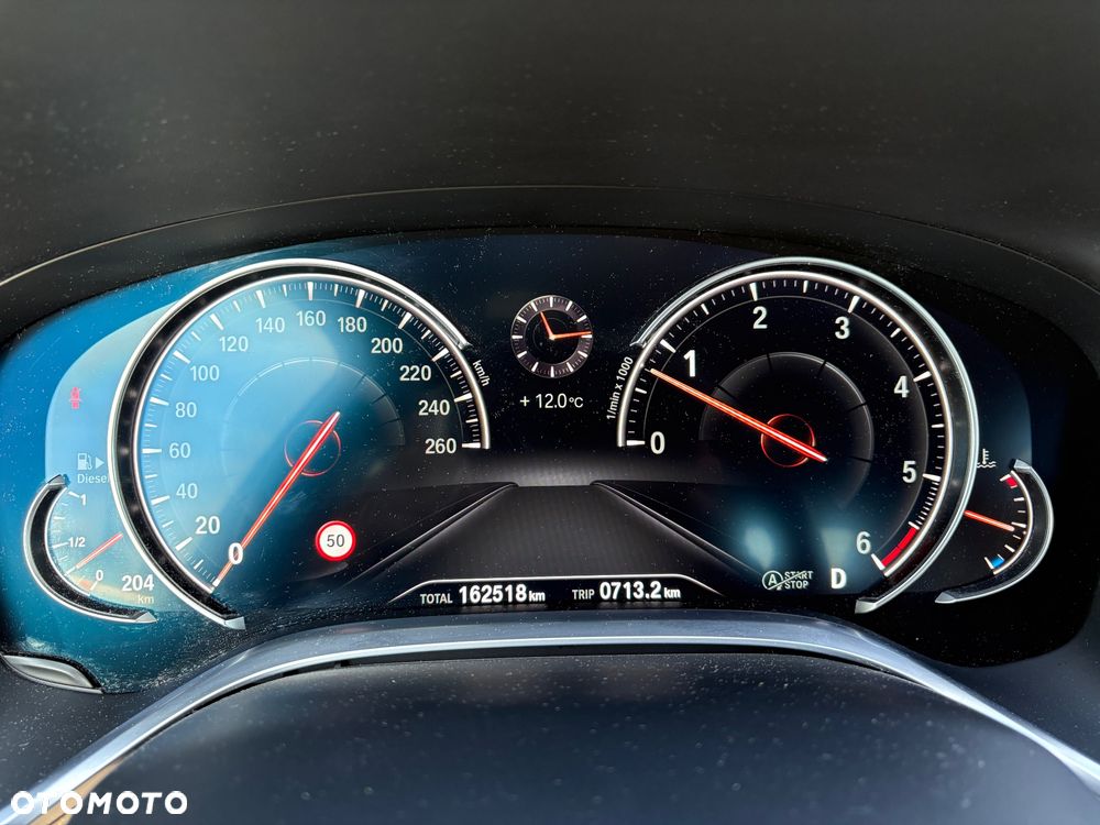 BMW Seria 7 730d xDrive - 14
