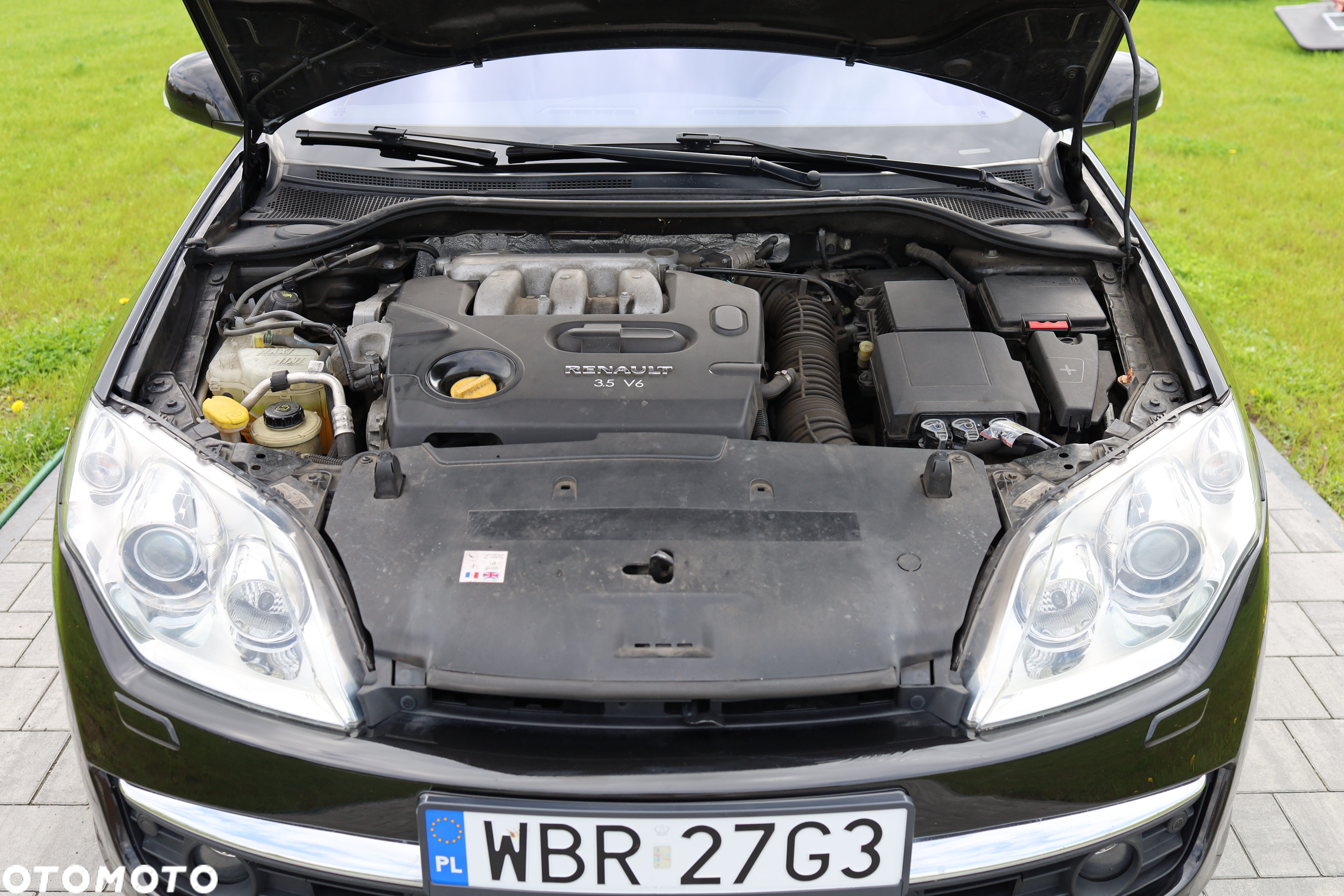 Renault Laguna 3.5 V6 Initiale - 13