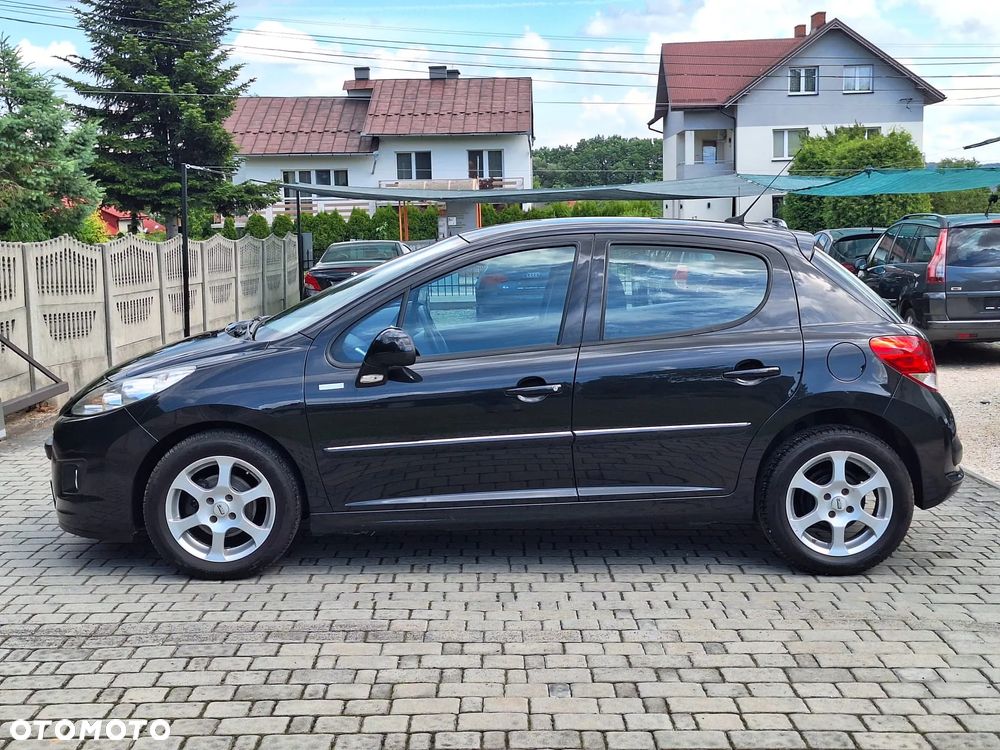 Peugeot 207 75 Millesim 200 - 6