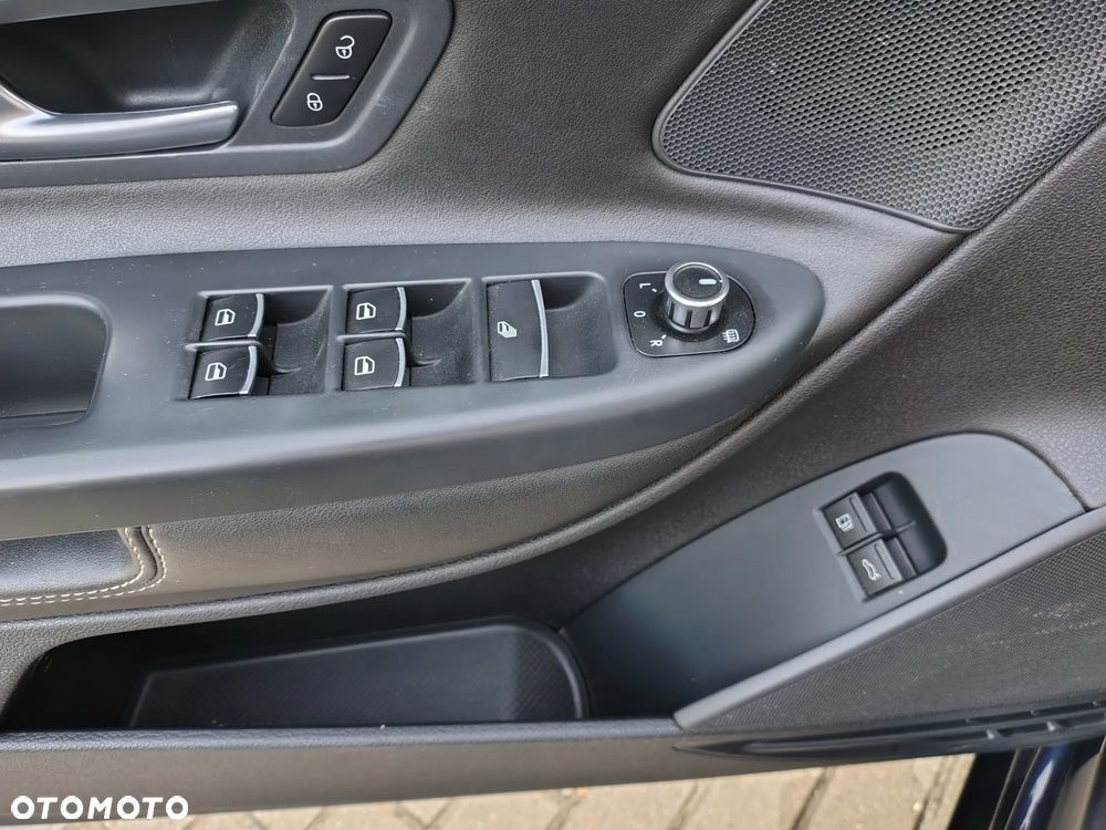 Volkswagen Eos 1.4 TSI BlueMotion Technology - 26