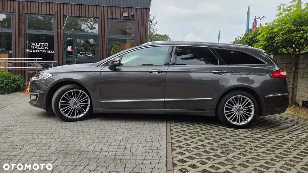 Ford Mondeo 2.0 TDCi STart-Stopp Vignale - 24