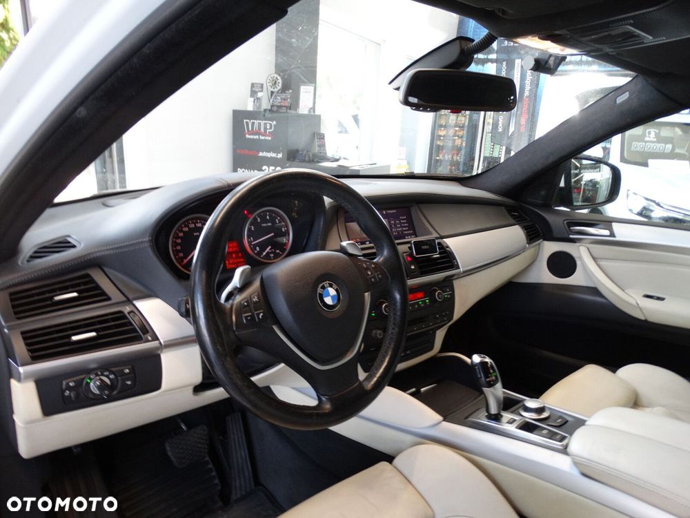 BMW X6 - 13