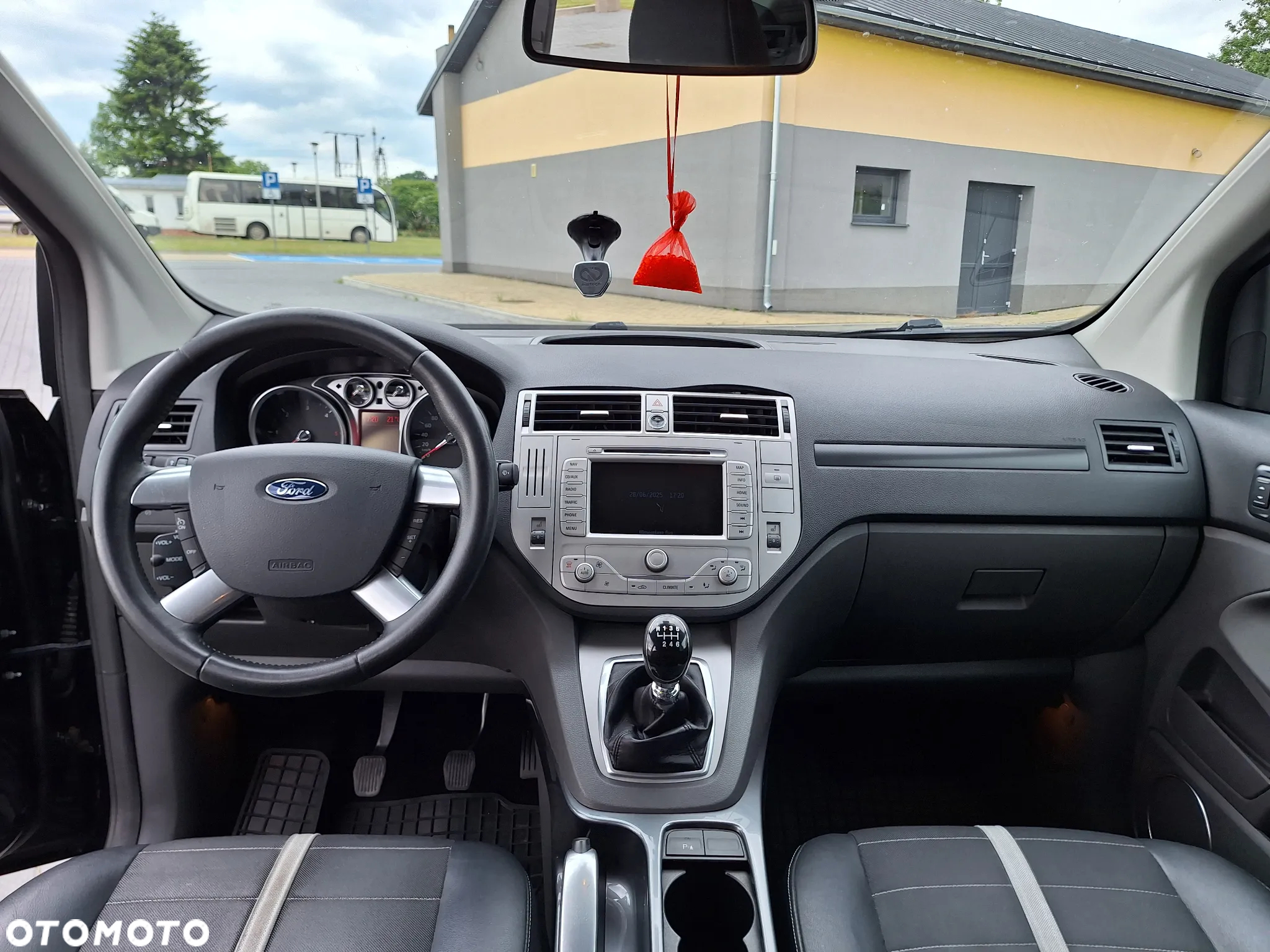 Ford Kuga 2.0 TDCi Titanium - 13