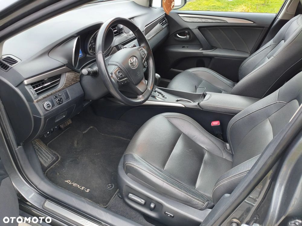 Toyota Avensis 2.0 Prestige MS - 6
