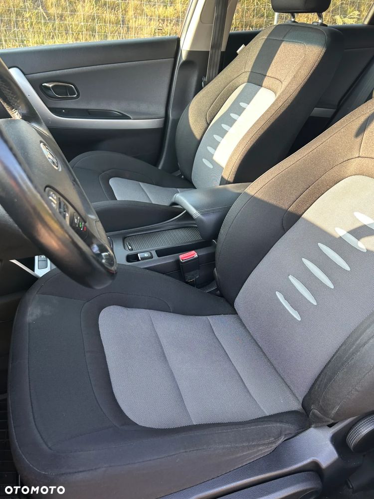 Kia Ceed 1.6 GDI L - 11