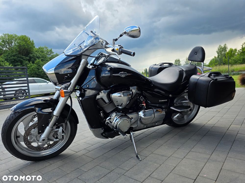 Suzuki Intruder - 15