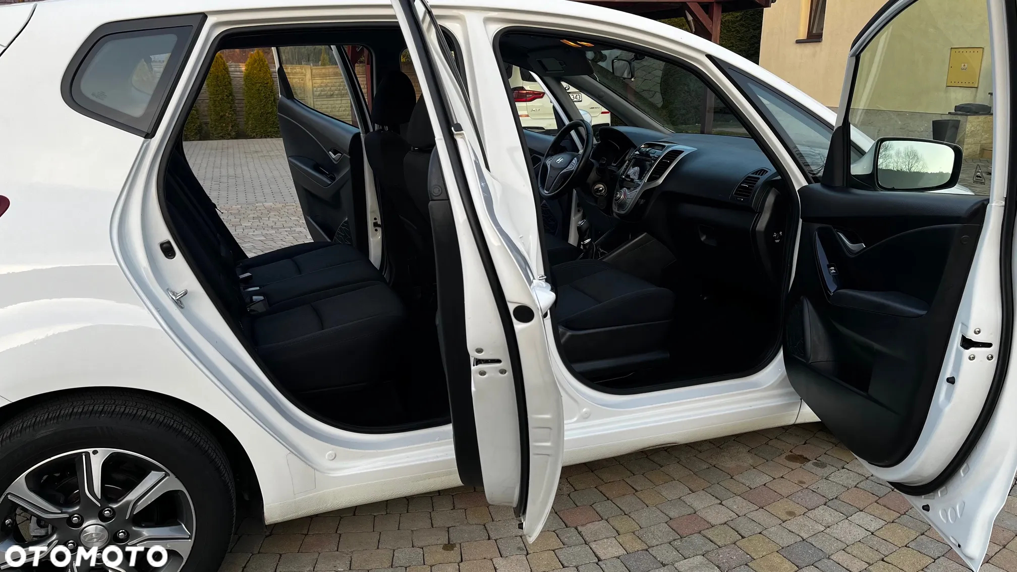 Hyundai ix20 1.6 Premium blue - 9