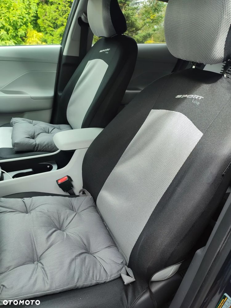 Hyundai Kona - 16