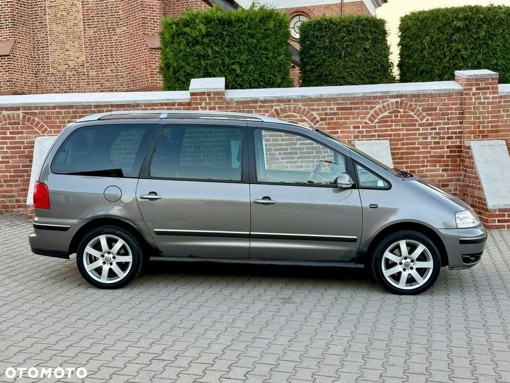 Volkswagen Sharan 1.9 TDI 4Motion Highline - 18