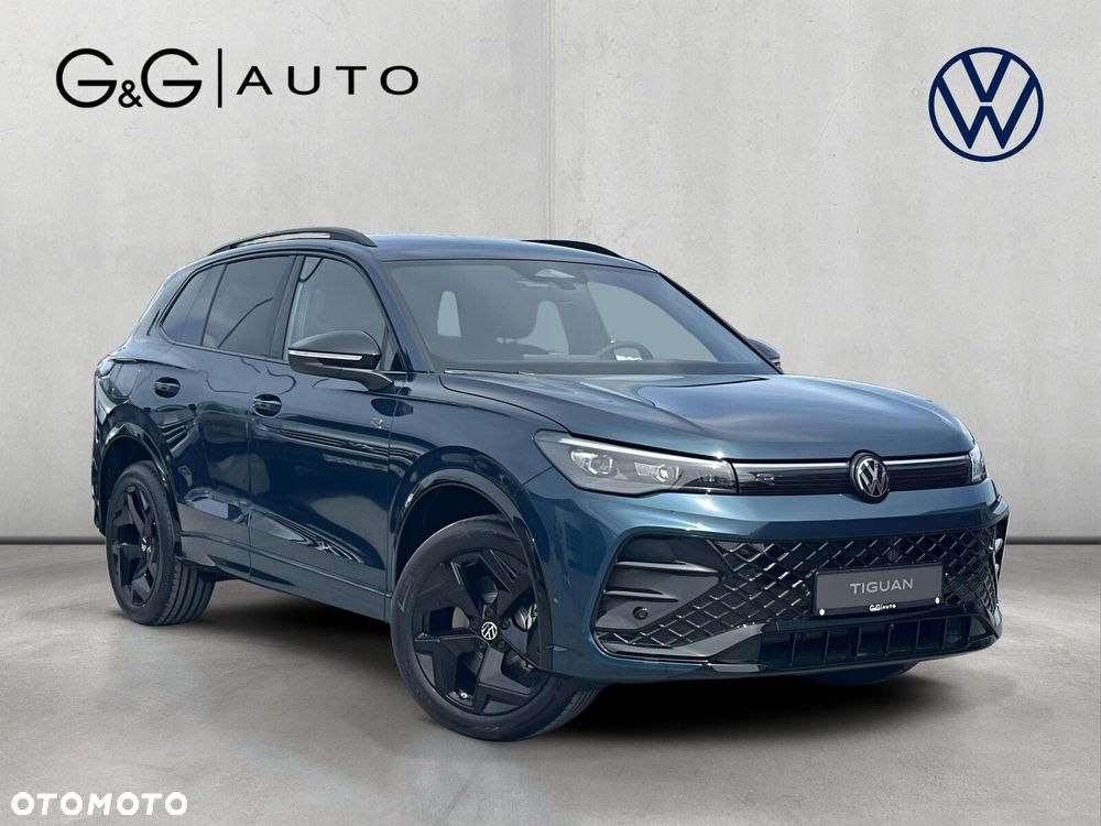 Volkswagen Tiguan - 12