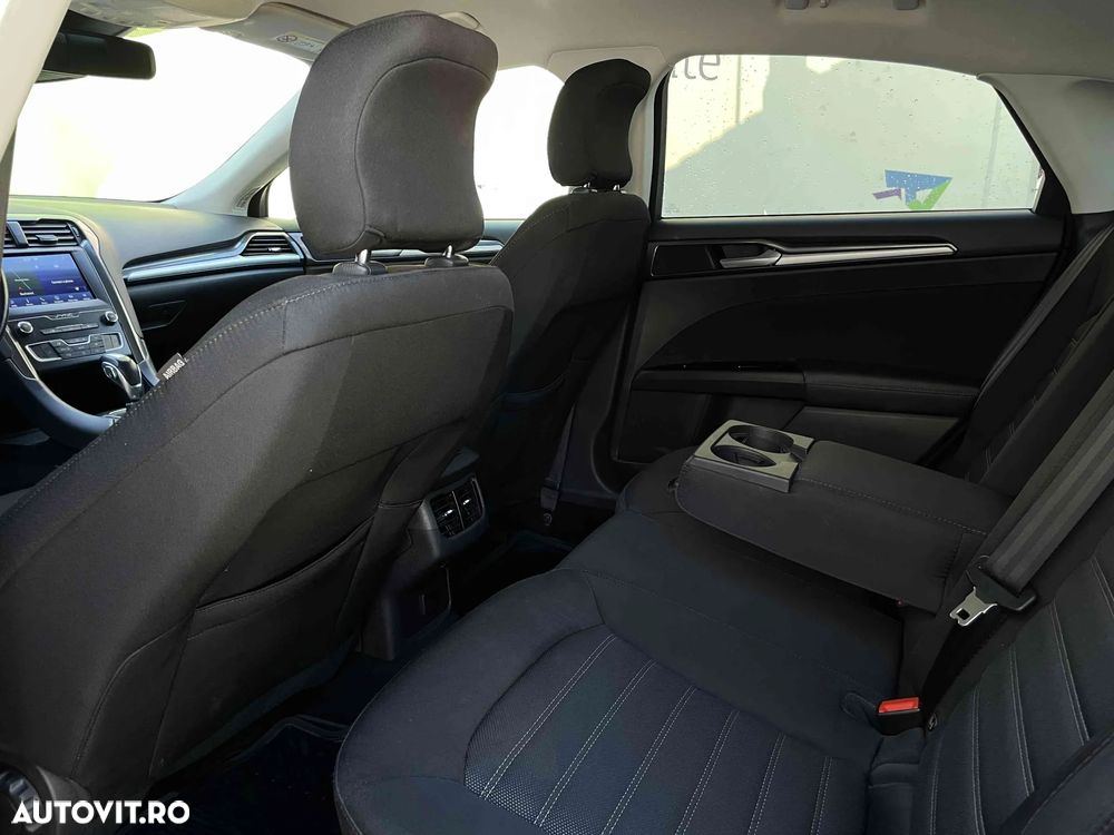 Ford Mondeo - 15