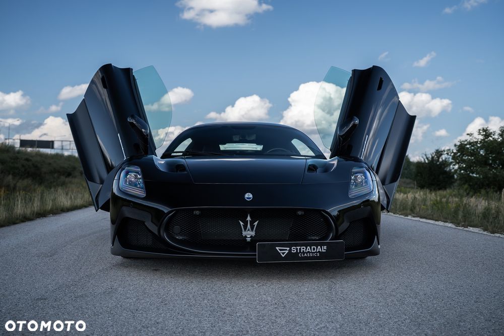 Maserati MC20 - 14