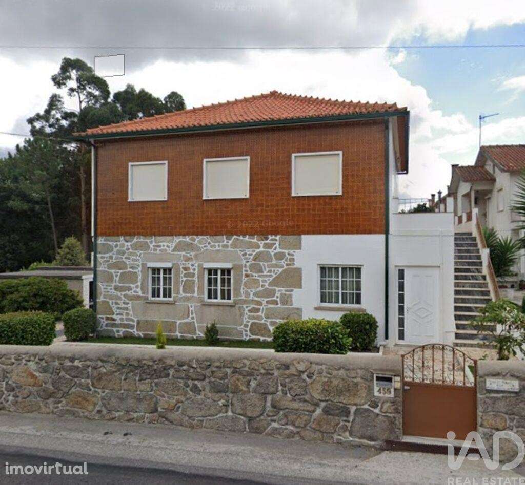 Moradia isolada T4 em Vila de Punhe de 90 m2 - Grande imagem: 2/31