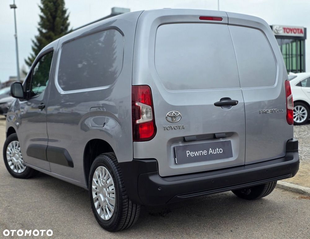 Toyota PROACE CITY - 23