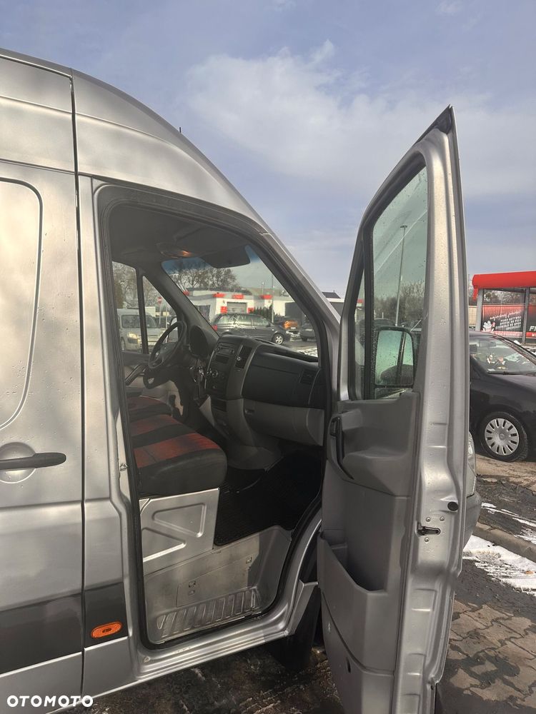 Mercedes-Benz Sprinter 906.235 - 10