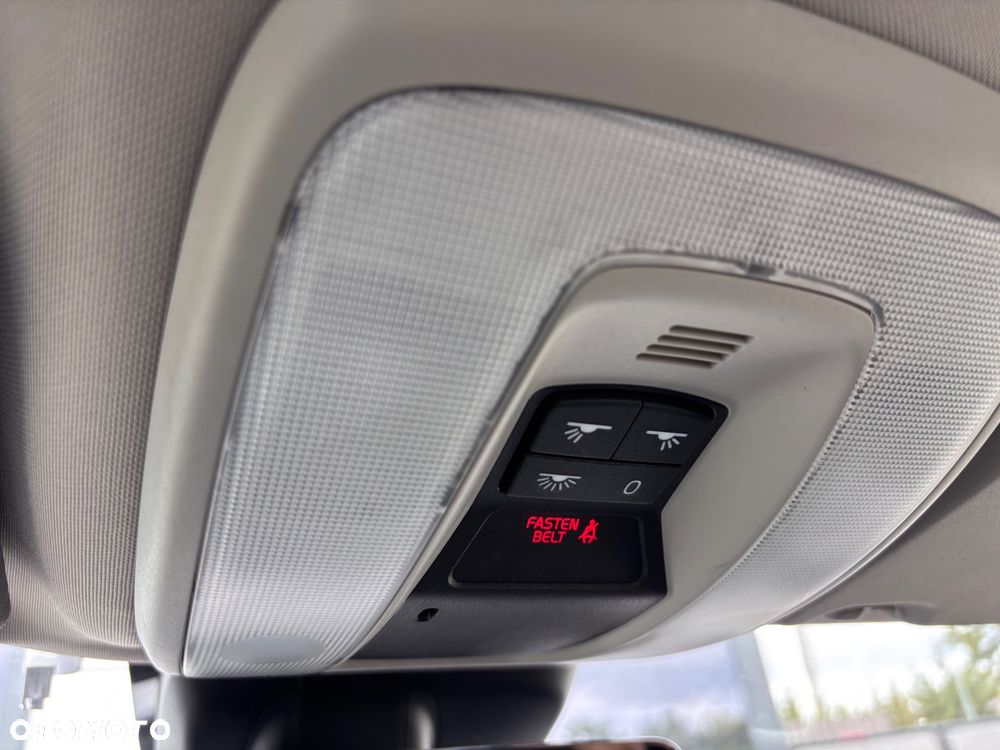 Volvo XC 60 D4 Geartronic Momentum - 39