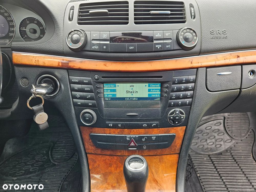 Mercedes-Benz Klasa E 220 CDI Automatik Elegance - 15