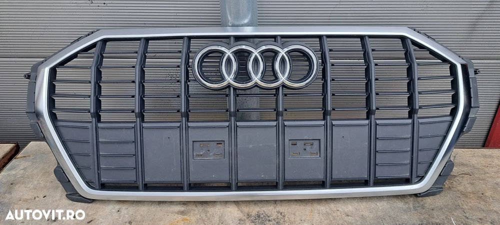 Grila radiator Audi Q3 F3 83A S line - 1