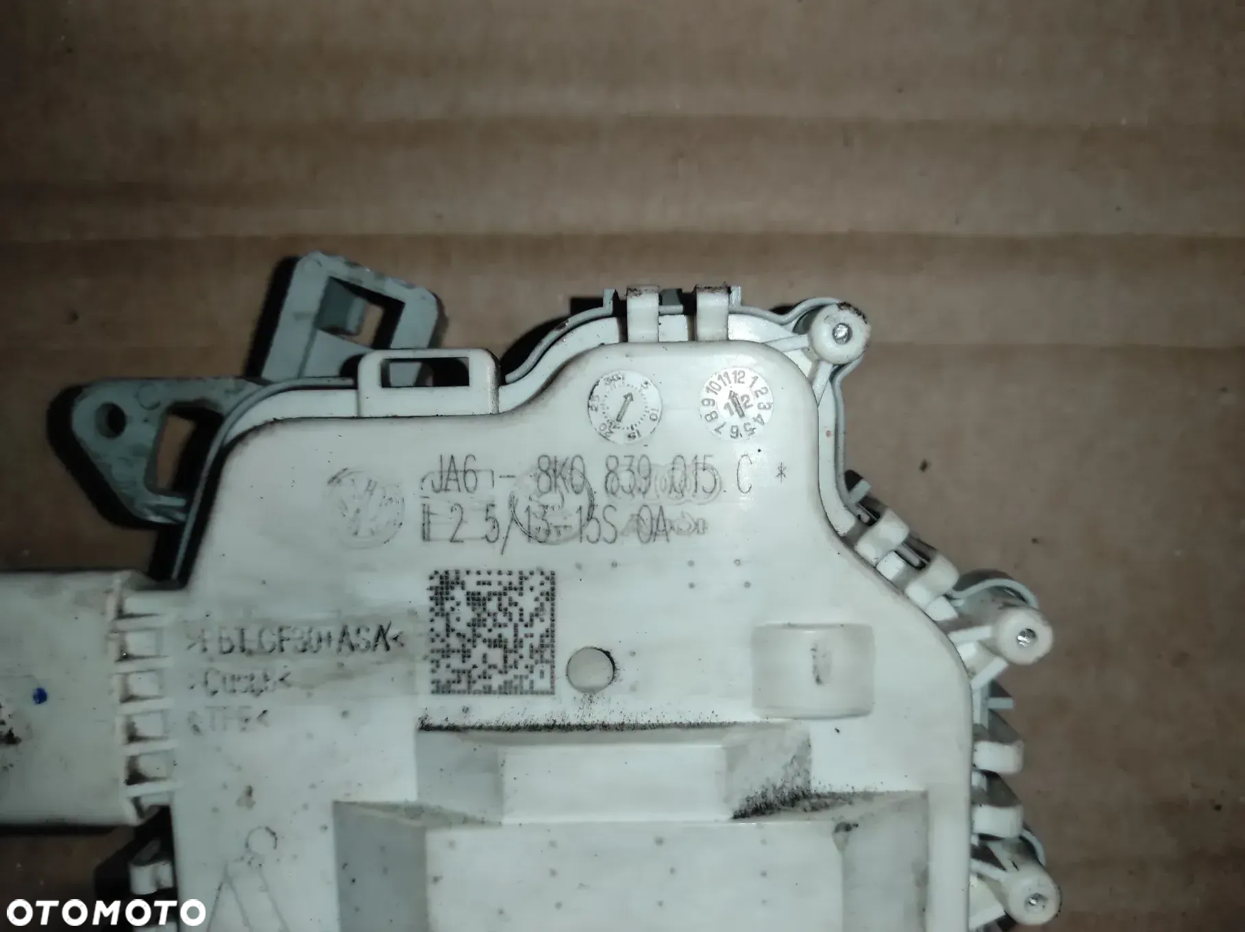 ZAMEK DRZWI PRAWY LEWY TYLNY TYŁ AUDI A4 B8 LIFT 10-15R - 3