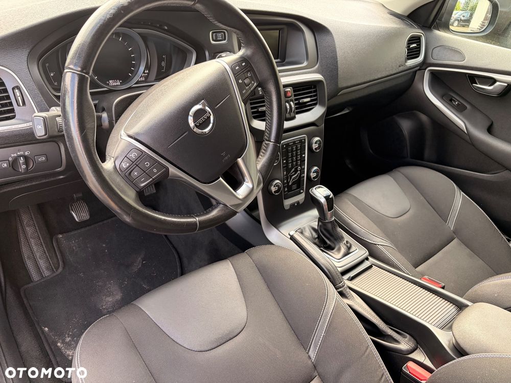 Volvo V40 T2 RDesign - 16