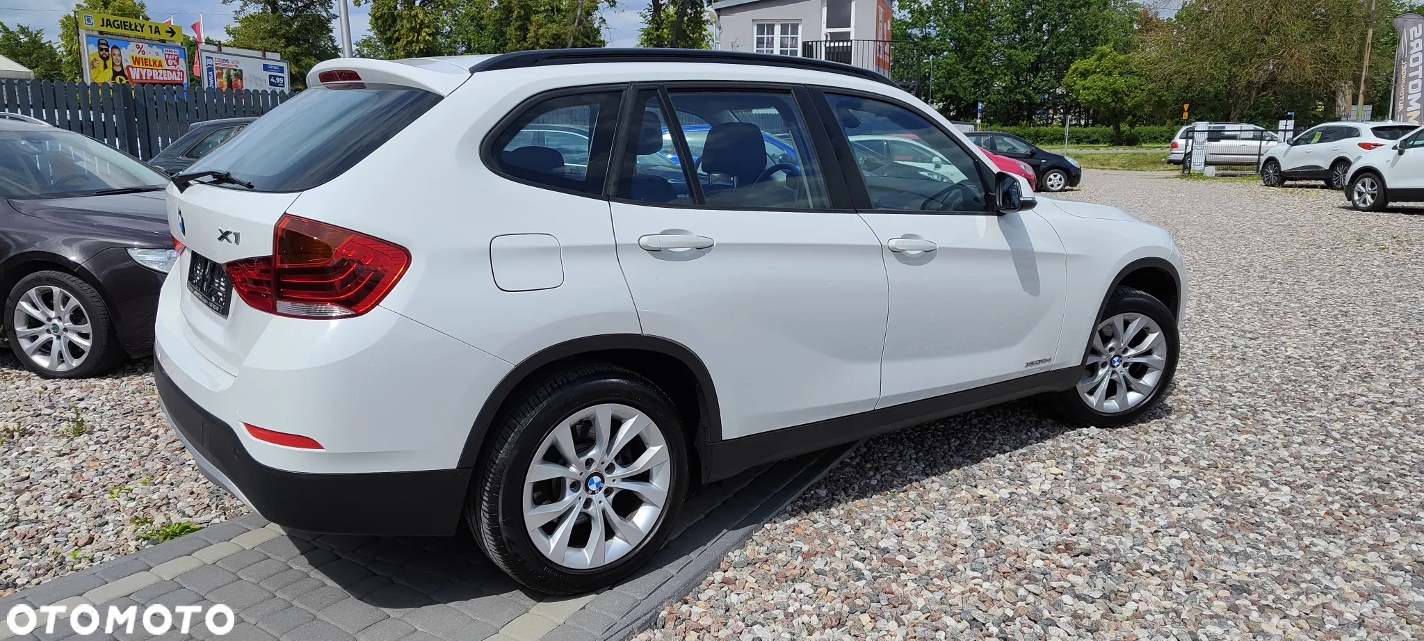 BMW X1 - 16
