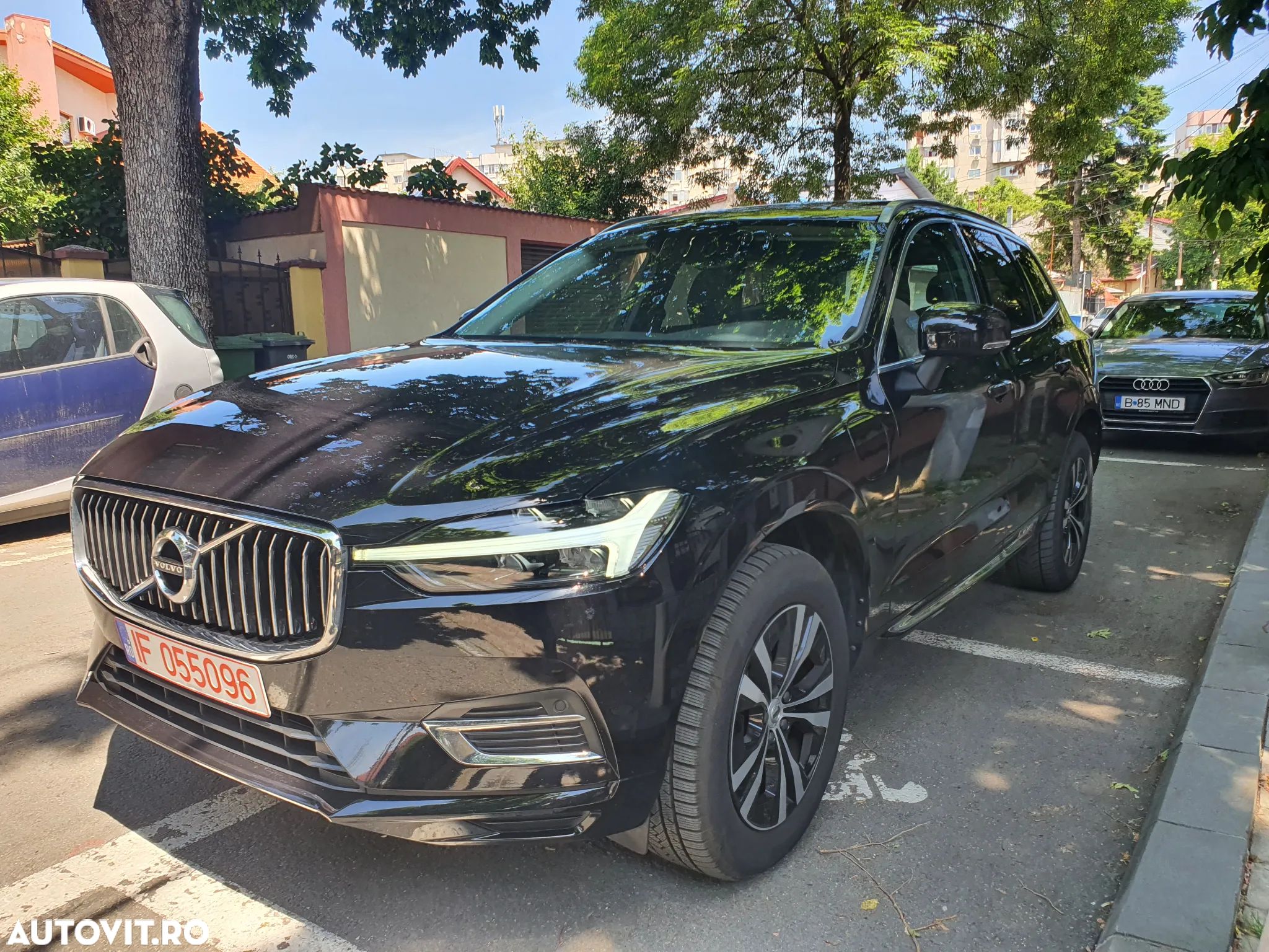 Volvo XC 60 T6 AWD Recharge Geartronic RDesign Expression - 1