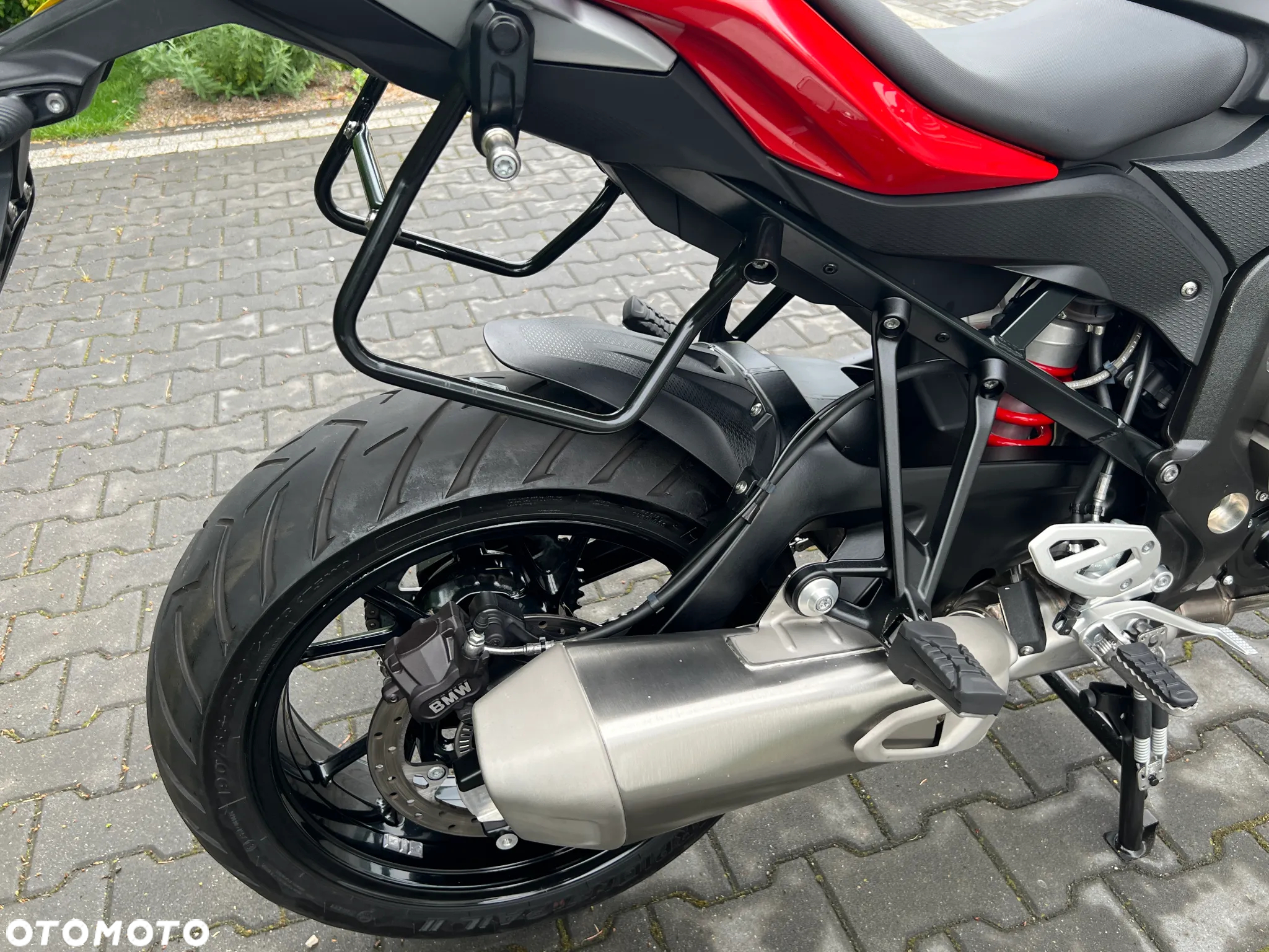 BMW XR - 25