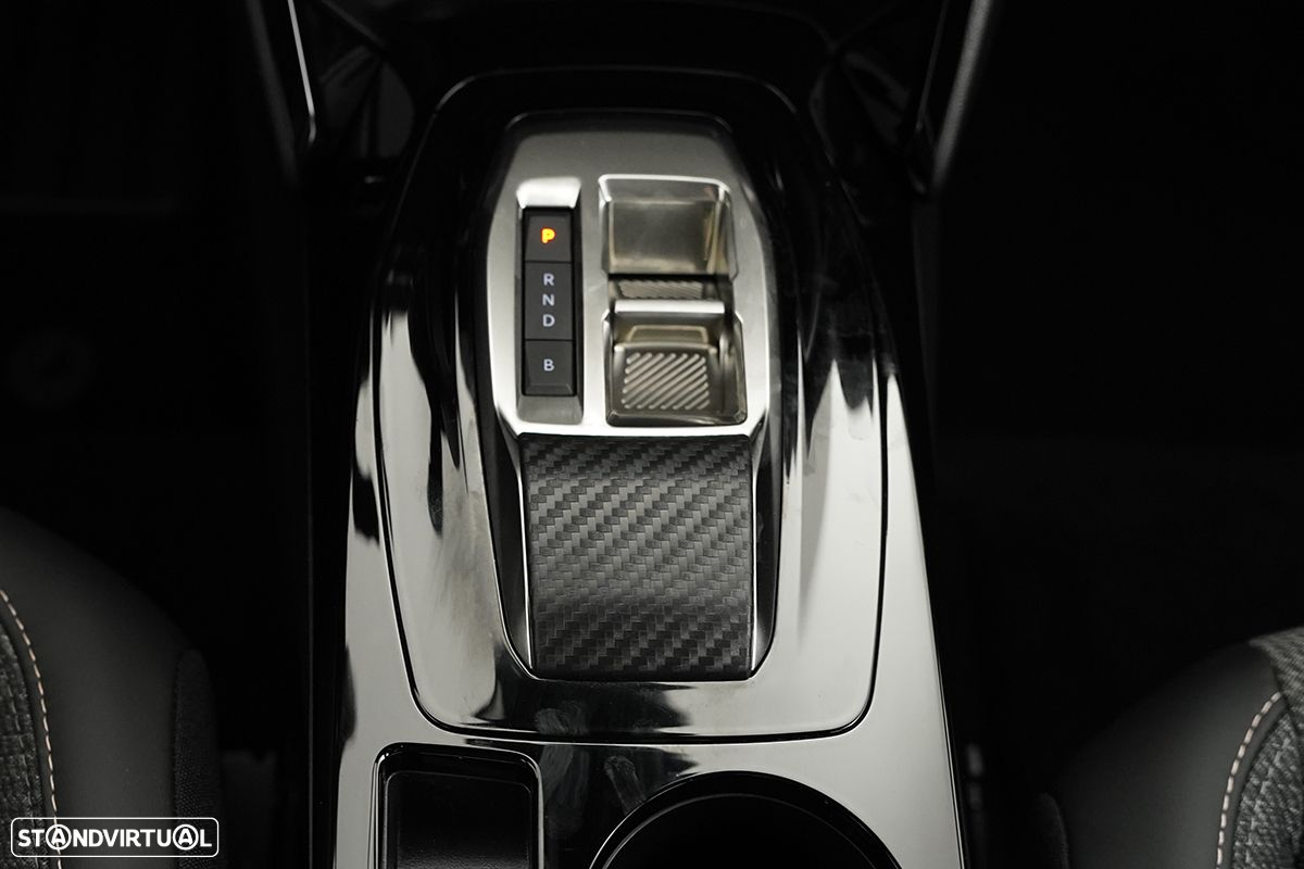 Peugeot e-2008 50 kWh Allure - 14