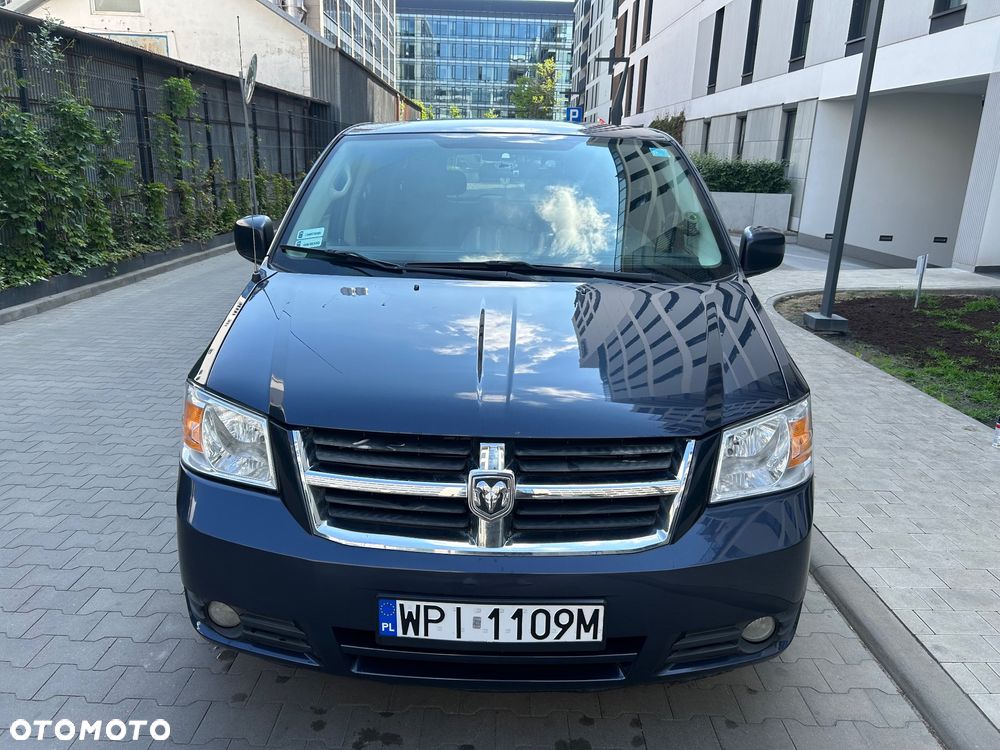 Dodge Grand Caravan 3.8 SXT - 2