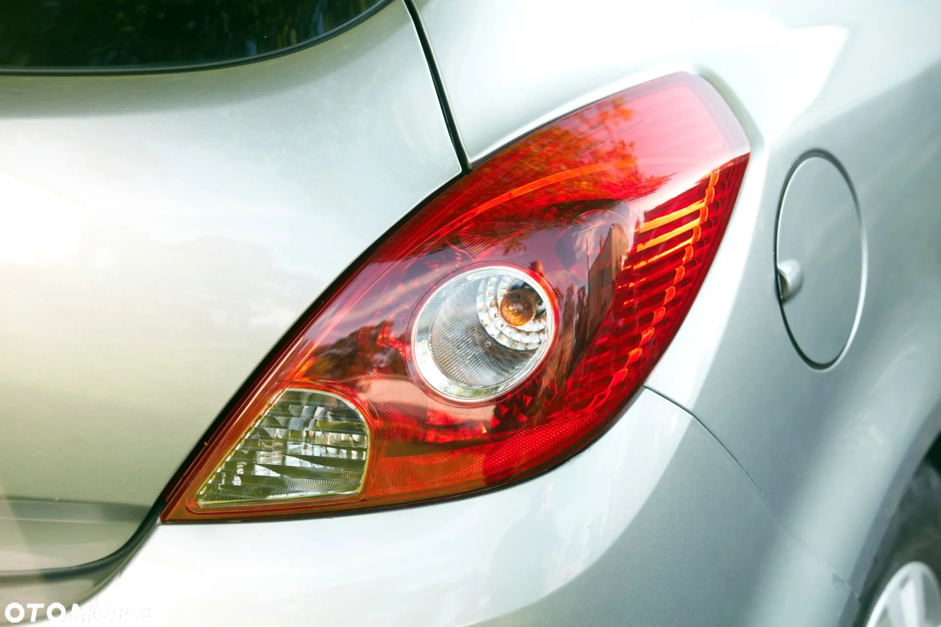 Opel Corsa - 18