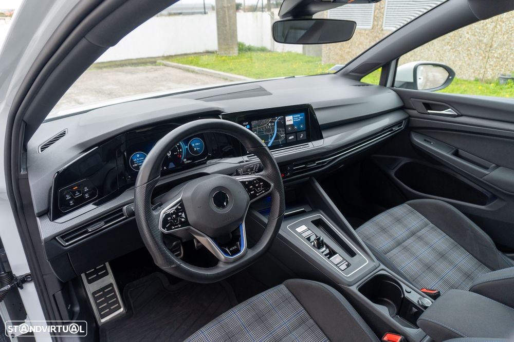 VW Golf 1.4 TSI GTE DSG - 12