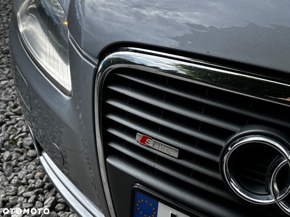 Audi A4 Cabrio 3.0 TDI DPF Quattro - 8