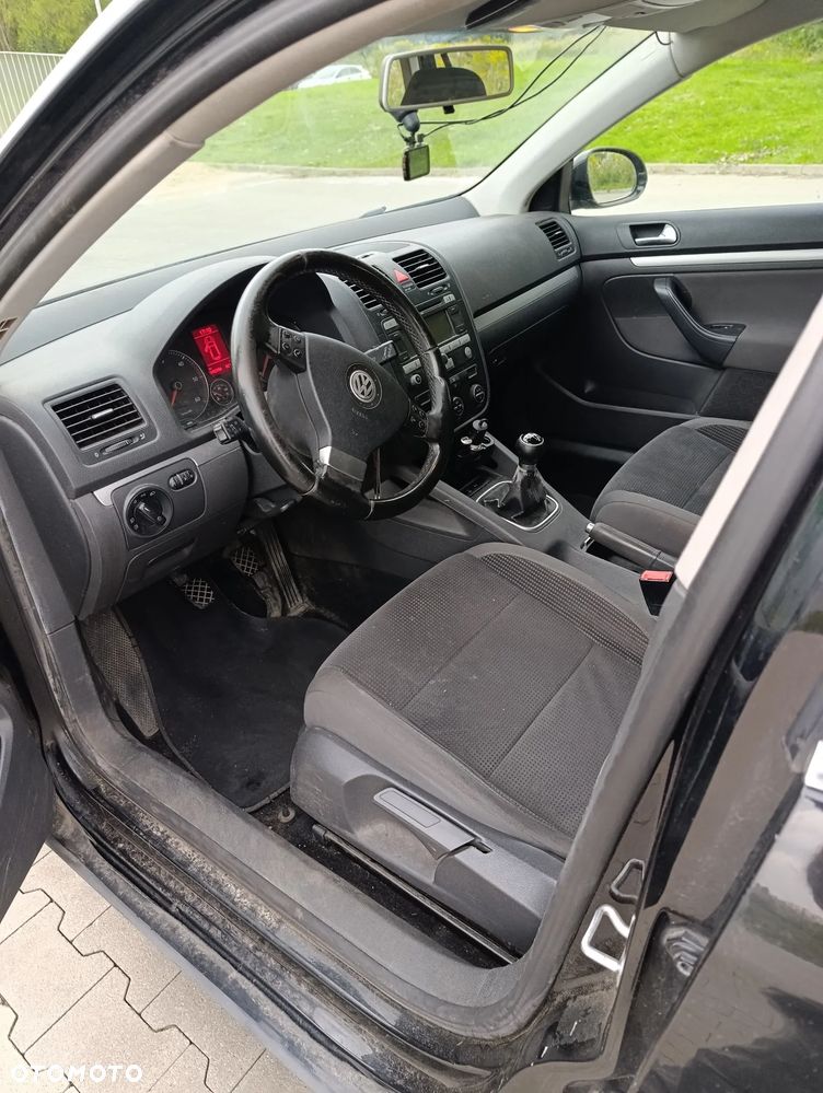 Volkswagen Golf - 4