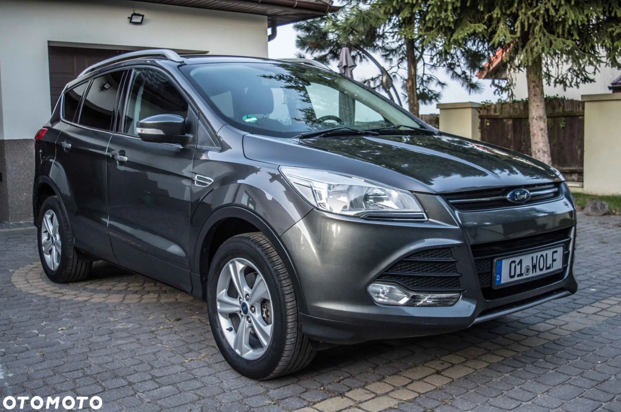 Ford Kuga 2.0 TDCi 4x2 Titanium - 1