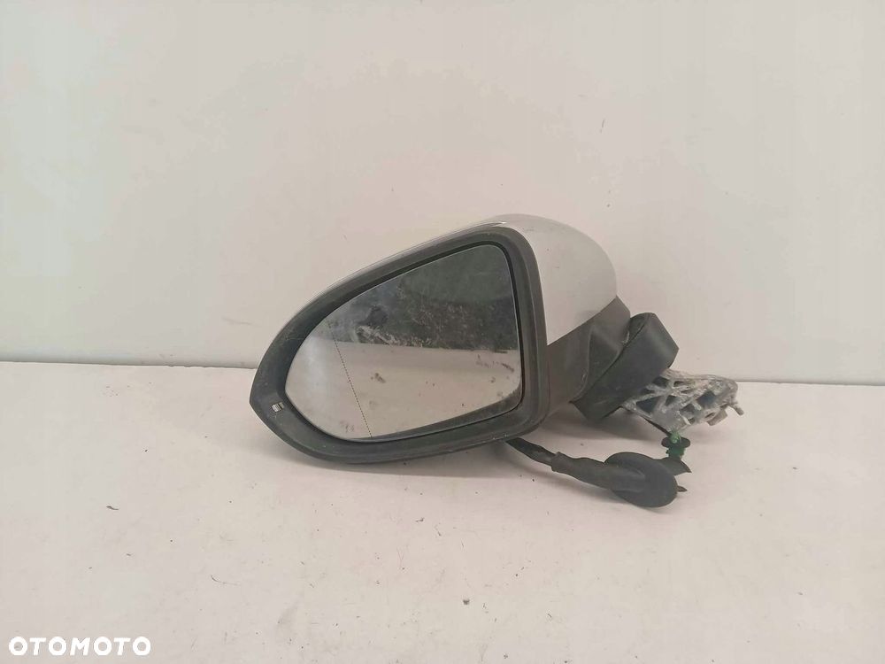 LUSTERKO LEWE TOYOTA COROLLA VERSO 5 PIN - 2