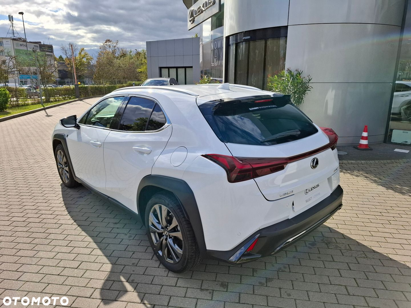 Lexus UX 200 GPF F Sport Design 2WD - 3