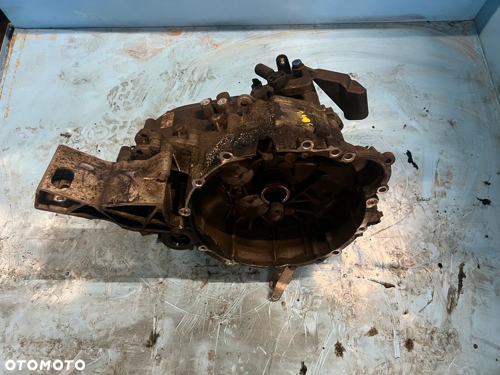 SKRZYNIA BIEGÓW VOLVO S60 V70 2.4 D5456r 7002 DD - 2