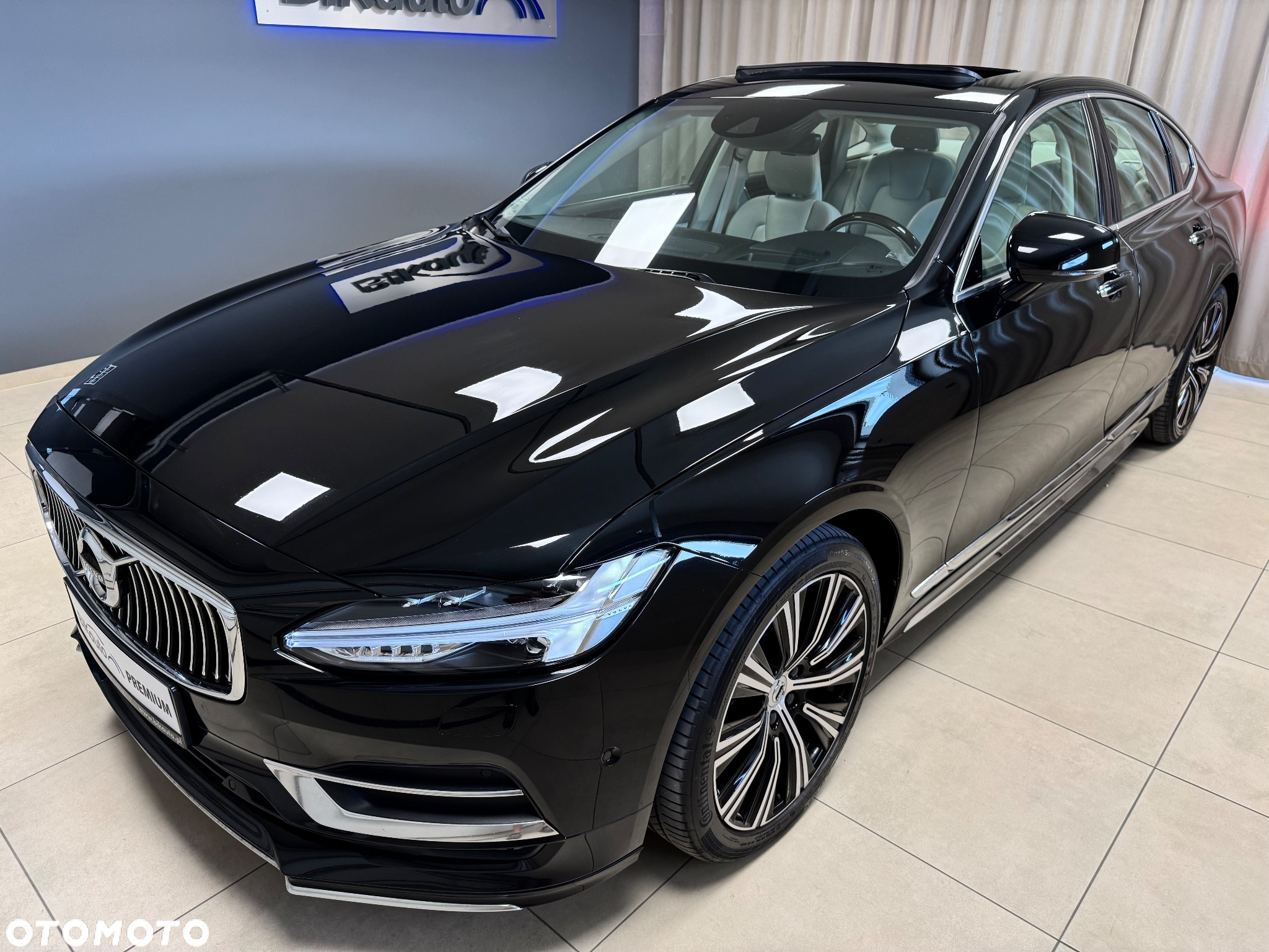 Volvo S90 D5 SCR AWD Inscription - 4