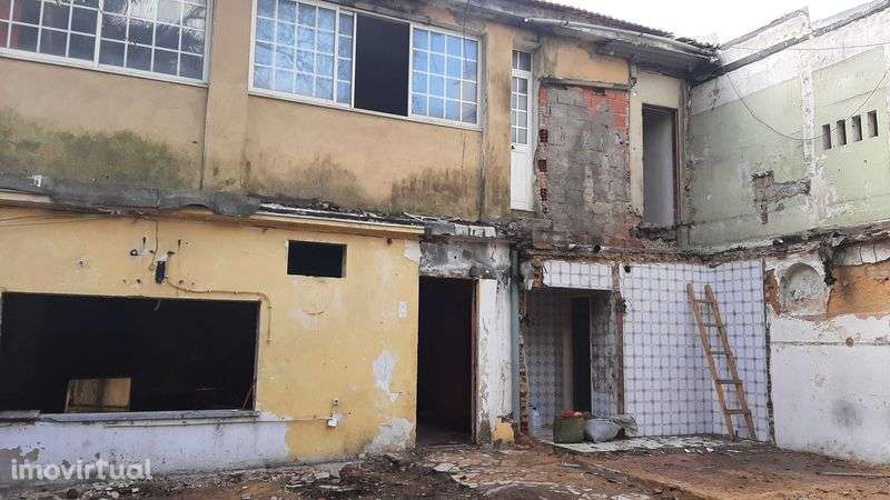 Chalet histórico no Estoril - Grande imagem: 2/7