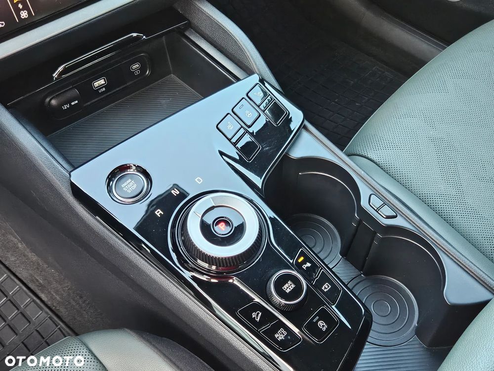 Kia Sportage 1.6 T-GDI MHEV Anniversary 2WD DCT - 28