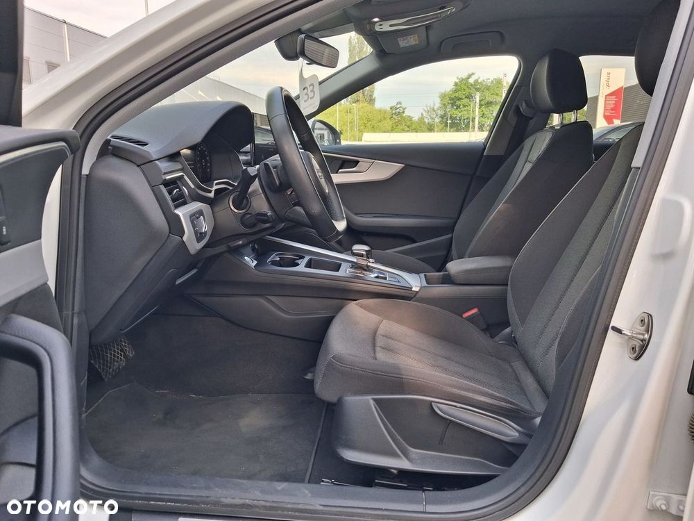 Audi A4 Avant - 16