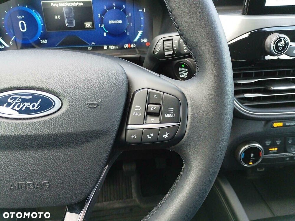 Ford Kuga - 20