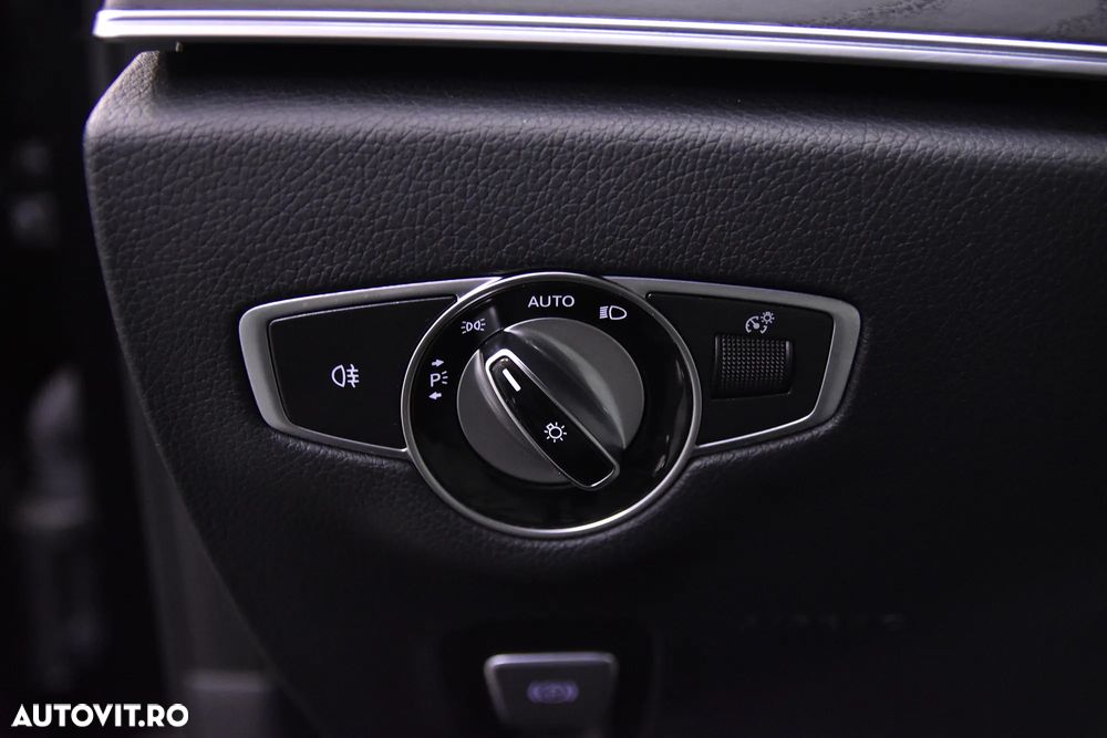 Mercedes-Benz E 200 Aut. - 15