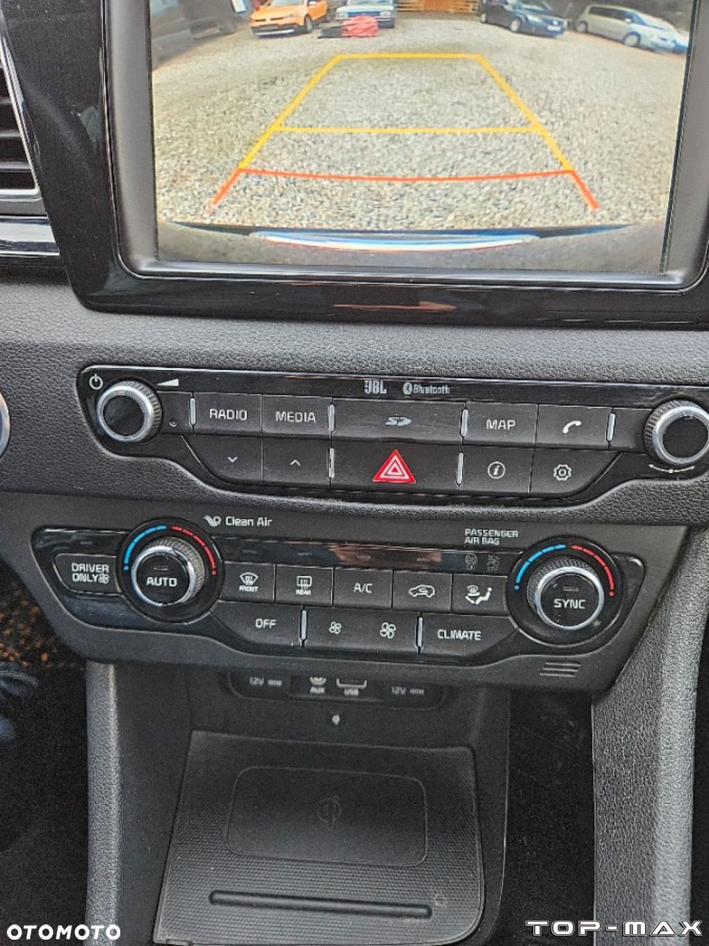 Kia Niro - 27