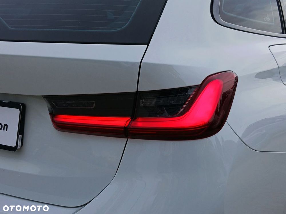 BMW Seria 3 - 12