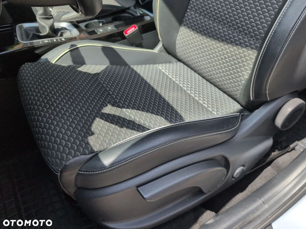 Kia Ceed 1.5 T-GDI Tribute - 14